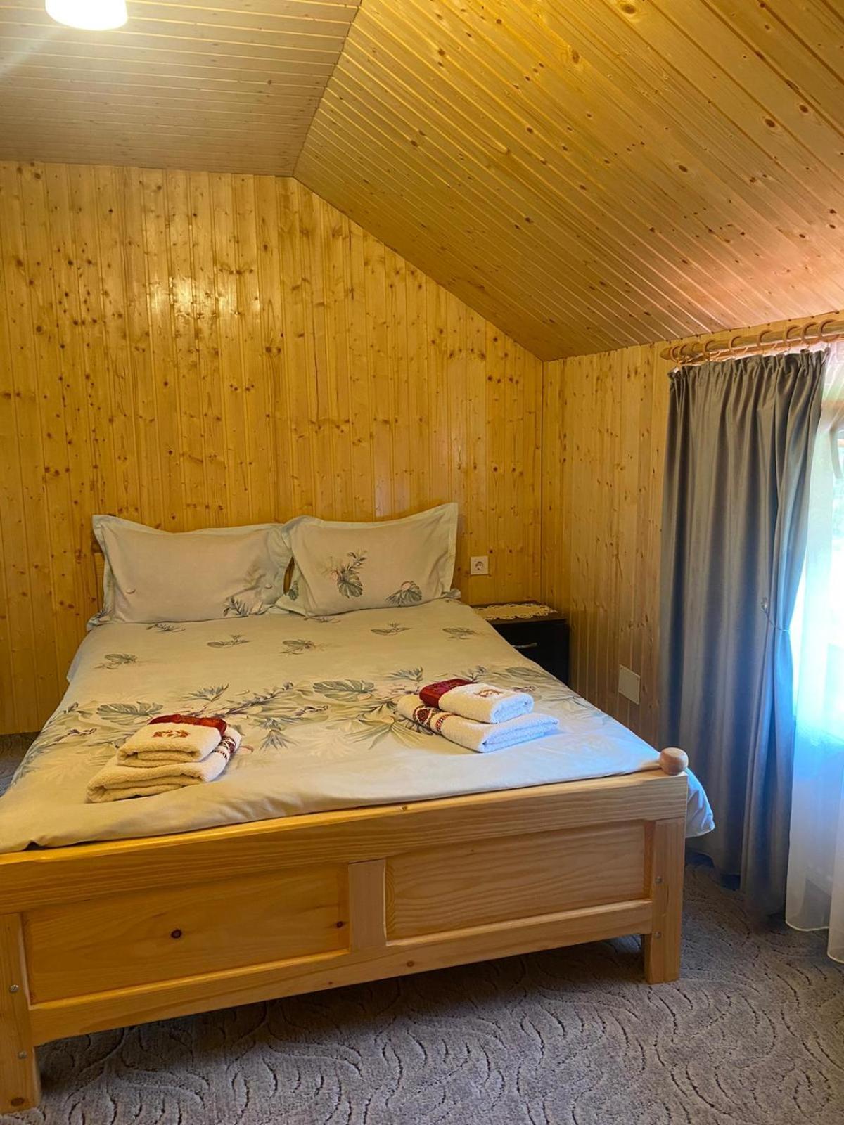 Casa Prundari Nicu Si Mirela Otel Poiana Teiului Dış mekan fotoğraf